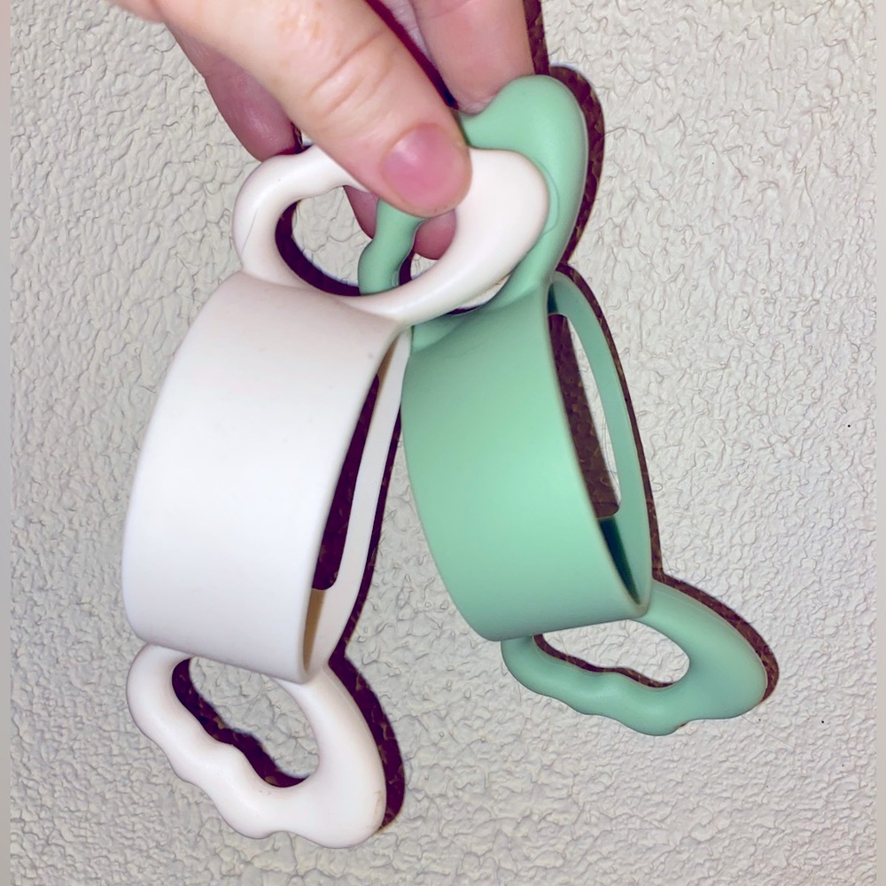 Silicone Sippy Cup Holders